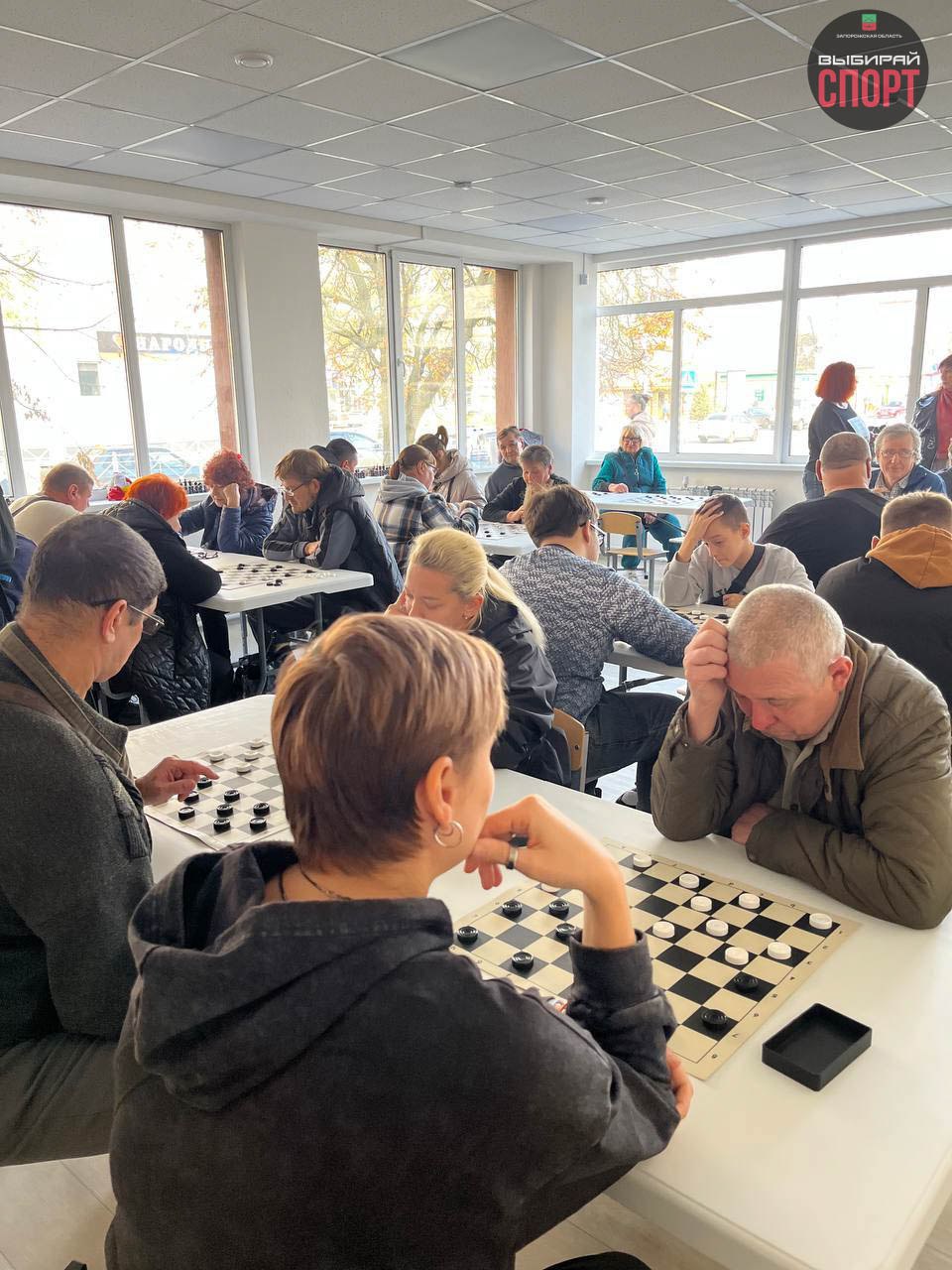 Шашки для всех: физкультурное мероприятие для людей с нарушениями опорно-двигательного аппарата Шашки для всех: физкультурное мероприятие для людей с нарушениями опорно-двигательного аппарата