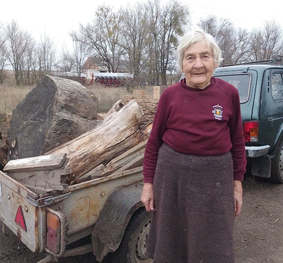 Согревая теплом и заботой жителей прифронтовых сёл Токмакского округа Согревая теплом и заботой жителей прифронтовых сёл Токмакского округа