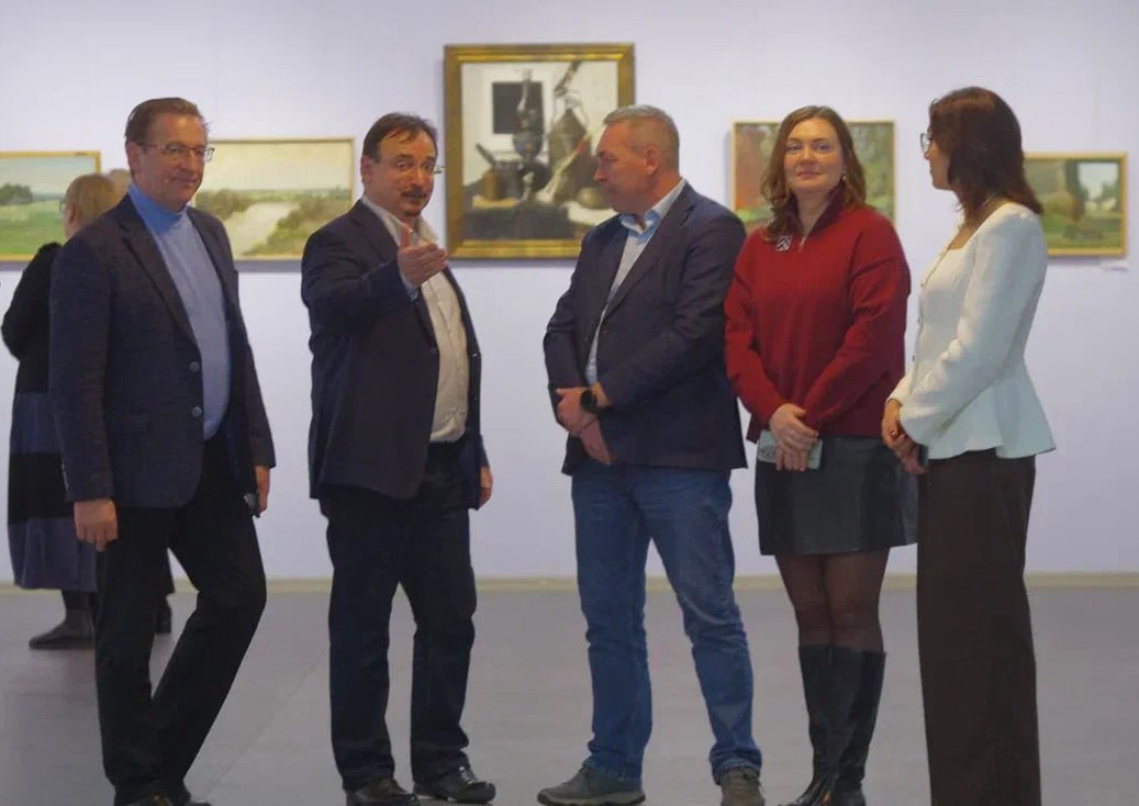 Максим Пухов: В Художественном выставочном зале открылась выставка живописи рязанских художников Максим Пухов: В Художественном выставочном зале открылась выставка живописи рязанских художников