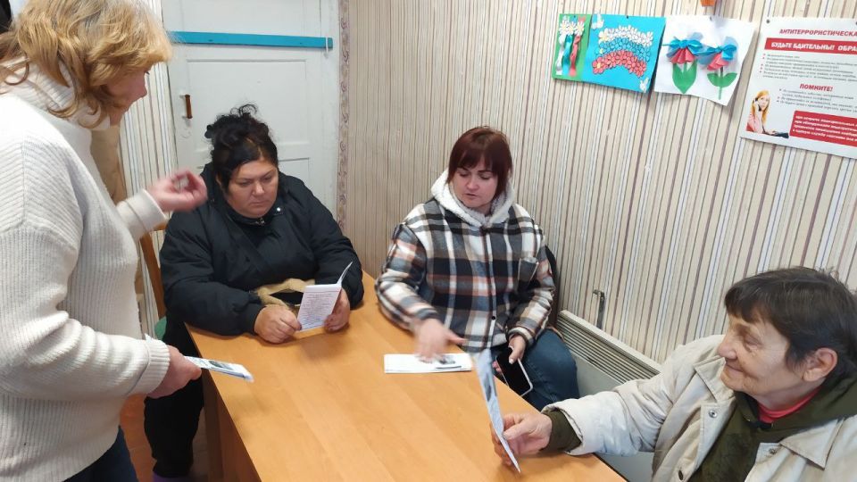 К Международному дню отказа от курения, который проводится каждый год в третий четверг ноября, в Приморской Посадской сельской библиотеке проведен библиотечный десант "Мы против курения" К Международному дню отказа от курения, который проводится каждый год в третий четверг ноября, в Приморской Посадской сельской библиотеке проведен библиотечный десант "Мы против курения"