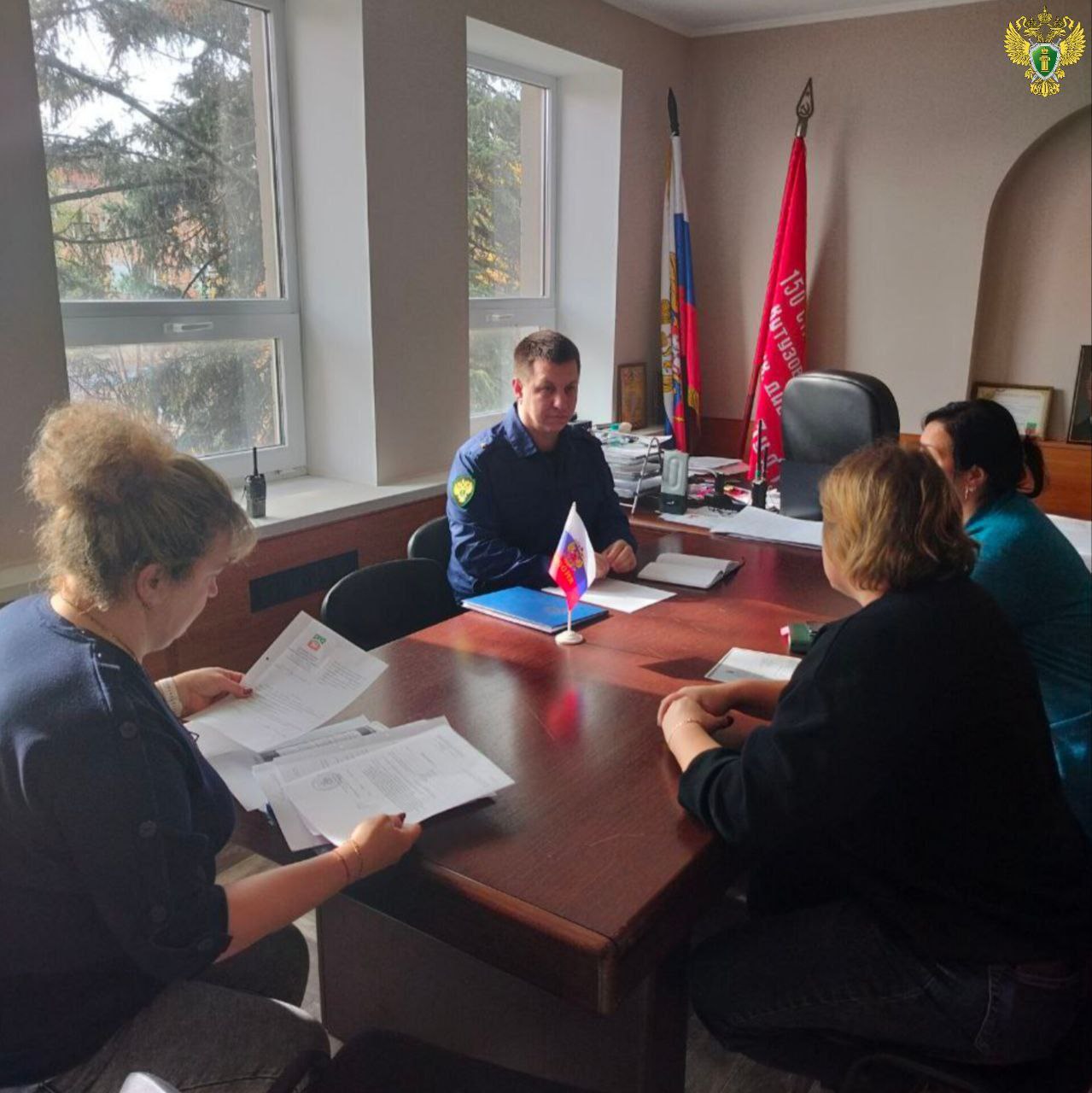 Заместитель прокурора Токмакского района провел рабочий выезд в Пологовский муниципальный округ Заместитель прокурора Токмакского района провел рабочий выезд в Пологовский муниципальный округ