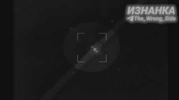 Российские военные уничтожили дронами-камикадзе 155-мм САУ 2С22 "Богдана" около населённого пункта Новое Запорожье Запорожской области, сообщает Telegram-канал "Изнанка"