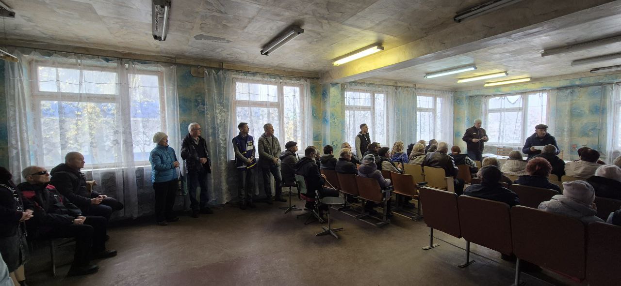 Актив ЛДПР Запорожской области посетил мелитопольскую организацию слепых в честь Дня слепых Актив ЛДПР Запорожской области посетил мелитопольскую организацию слепых в честь Дня слепых