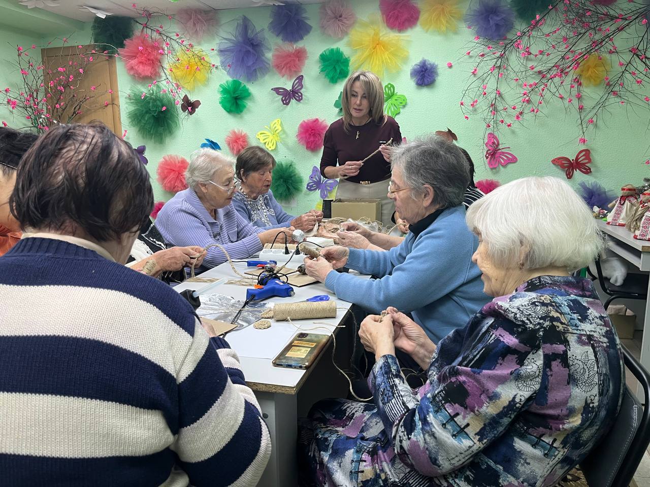 В Мелитополе прошел мастер-класс по изготовлению кукол-мотанок В Мелитополе прошел мастер-класс по изготовлению кукол-мотанок