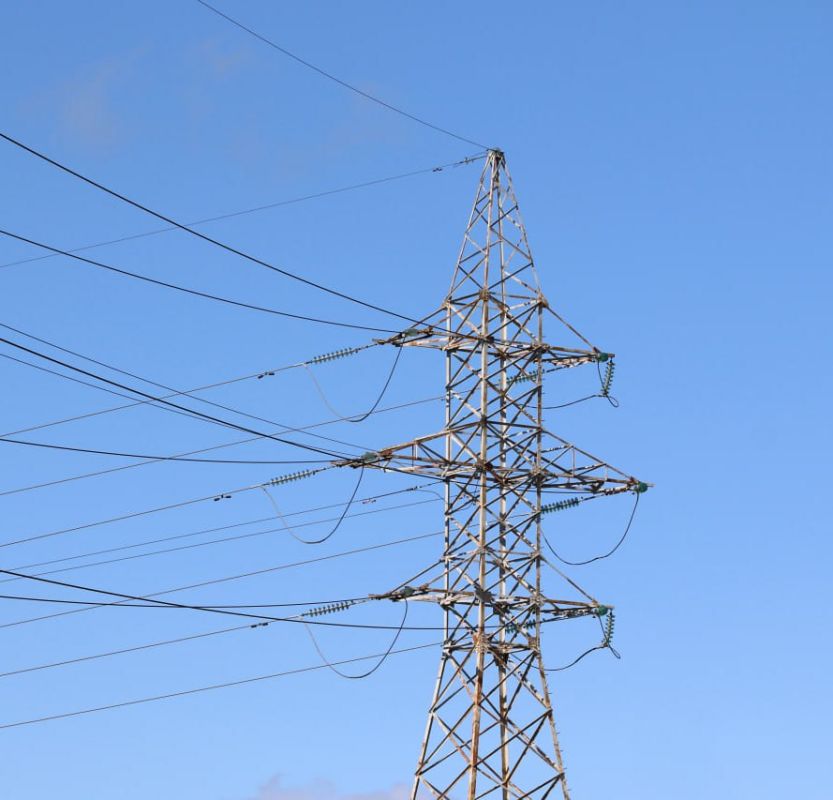 Подстанция Васильевской РЭС в Запорожской области повреждена при ударе противника, сообщил Балицкий