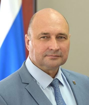 Виктор Емельяненко: Поздравляю с днем рождения Председателя Законодательного Собрания города Севастополя Владимира Немцева с днем рождения!