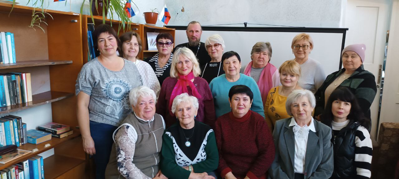 В преддверии Всемирного дня толерантности, отмечаемого 16 ноября, в Нововасильевской поселковой библиотеке совместно с домом культуры прошел Час Милосердия "Духовные основы Толерантности" В преддверии Всемирного дня толерантности, отмечаемого 16 ноября, в Нововасильевской поселковой библиотеке совместно с домом культуры прошел Час Милосердия "Духовные основы Толерантности"