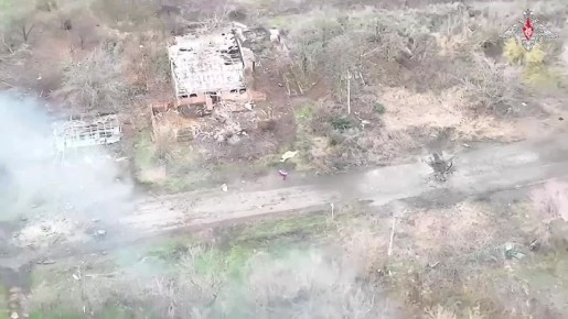 Штурмовые подразделения 114-го мотострелкового полка 127-й дивизии 5-й гвардейской общевойсковой армии группировки войск «Восток», не снижая темпа наступления после освобождения Новоуспеновского и Нового, выбили противника...