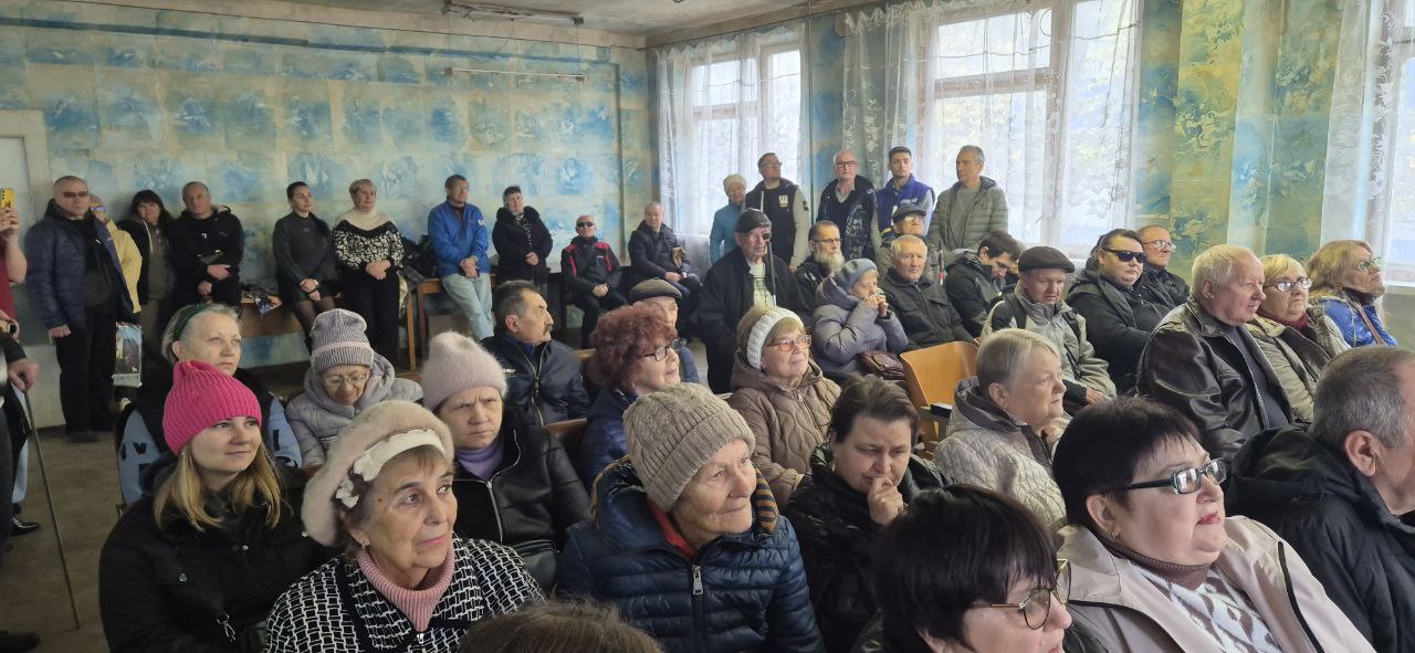 Актив ЛДПР Запорожской области посетил мелитопольскую организацию слепых в честь Дня слепых Актив ЛДПР Запорожской области посетил мелитопольскую организацию слепых в честь Дня слепых