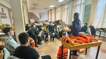 Для молодежи Днепрорудного провели мастер-классы по оказанию первой помощи