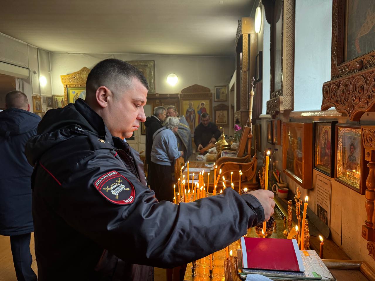 В День памяти жертв дорожно-транспортных происшествий сотрудники Госавтоинспекции Запорожской области приняли участие в поминальных молебнах В День памяти жертв дорожно-транспортных происшествий сотрудники Госавтоинспекции Запорожской области приняли участие в поминальных молебнах