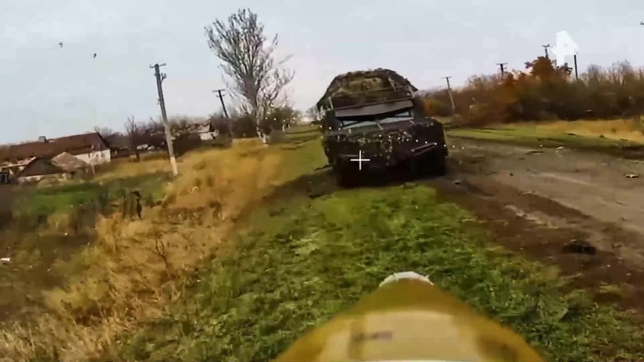 Кадры освобождения населенного пункта Ровнополье в Запорожской области опубликовало Минобороны РФ