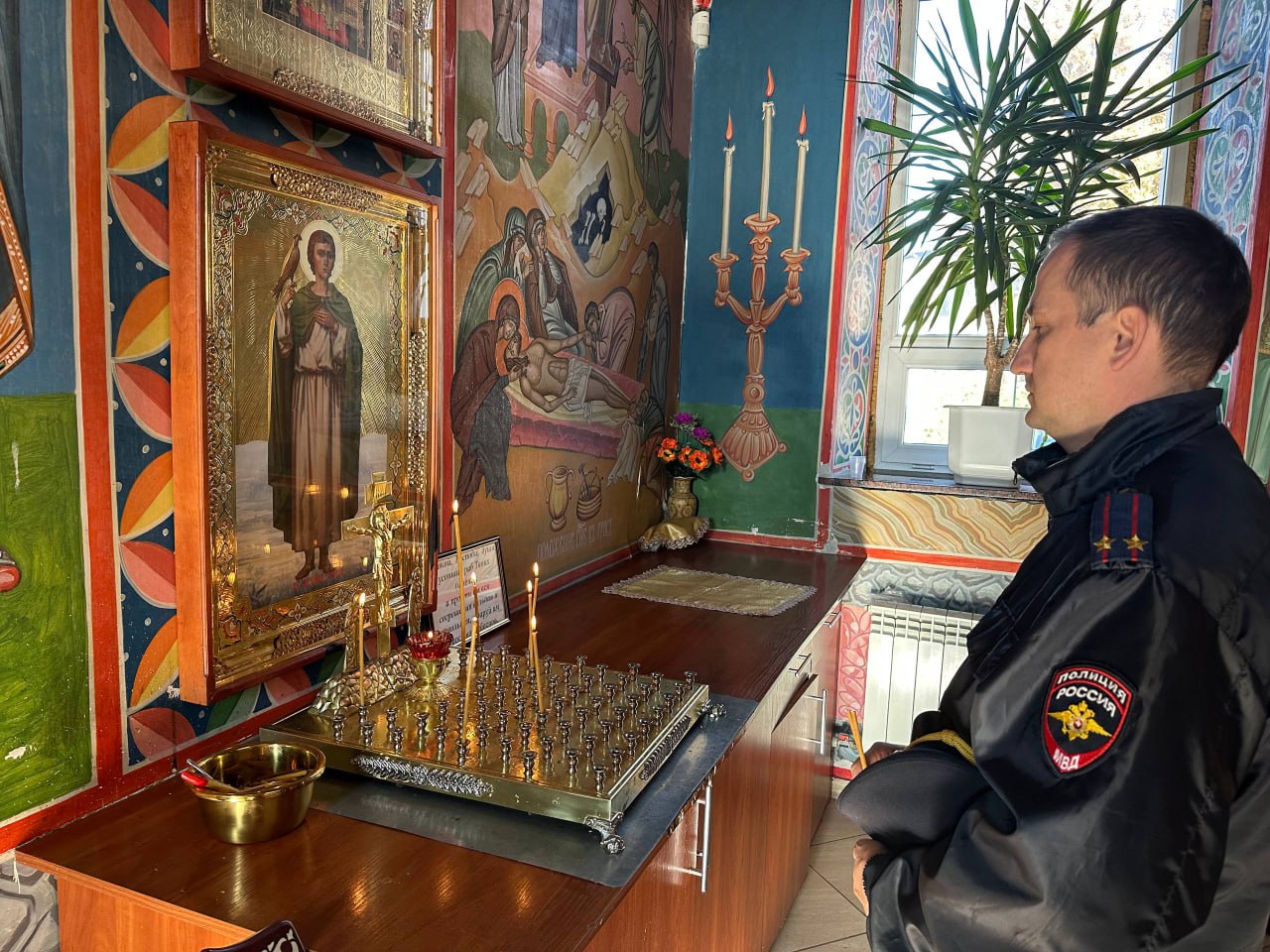 В День памяти жертв дорожно-транспортных происшествий сотрудники Госавтоинспекции Запорожской области приняли участие в поминальных молебнах В День памяти жертв дорожно-транспортных происшествий сотрудники Госавтоинспекции Запорожской области приняли участие в поминальных молебнах