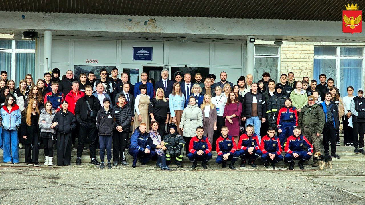 14 ноября на базе Приморского колледжа (филиал) ФГБОУ ВО «Мелитопольский государственный университет» прошло масштабное профориентационное мероприятие «Контур безопасности», которое собрало в стенах учреждения будущих...