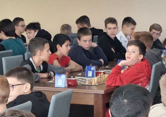 В курортном пгт Джубга Краснодарского края прошло первенство Южного федерального округа по шахматам среди мальчиков и девочек в возрастных категориях до 9 лет, 11 лет, 13 лет, юношей и девушек до 15 лет, 17 лет и 19 лет В курортном пгт Джубга Краснодарского края прошло первенство Южного федерального округа по шахматам среди мальчиков и девочек в возрастных категориях до 9 лет, 11 лет, 13 лет, юношей и девушек до 15 лет, 17 лет и 19 лет