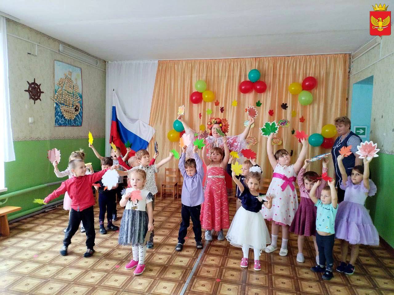 14 ноября в ГБУ ОО ЗО "Партизанская школа-детский сад" царила по-настоящему праздничная, осенняя атмосфера 14 ноября в ГБУ ОО ЗО "Партизанская школа-детский сад" царила по-настоящему праздничная, осенняя атмосфера