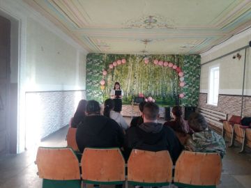 Сотрудники Коларовских сельских клуба и библиотеки организовали и провели для жителей села познавательный час по пожарной безопасности