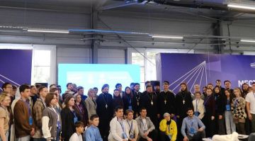 В Бердянске прошел первый Форум православной молодежи