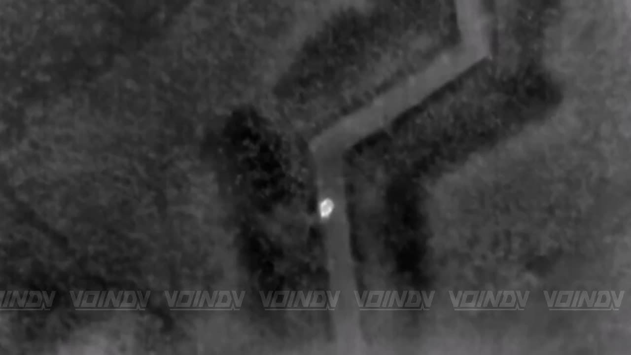 Операторы БЛА 14 гвардейской бригады спецназа и 5 армии группировки войск "Восток" ведут совместную работу по уничтожению живой силы противника на Гуляйпольском направлении