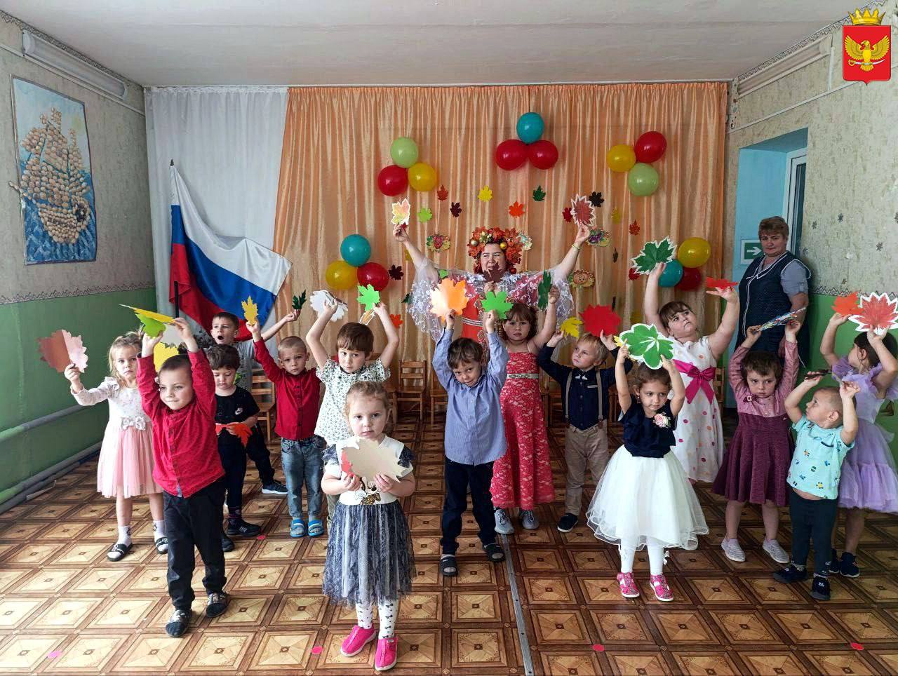 14 ноября в ГБУ ОО ЗО "Партизанская школа-детский сад" царила по-настоящему праздничная, осенняя атмосфера 14 ноября в ГБУ ОО ЗО "Партизанская школа-детский сад" царила по-настоящему праздничная, осенняя атмосфера