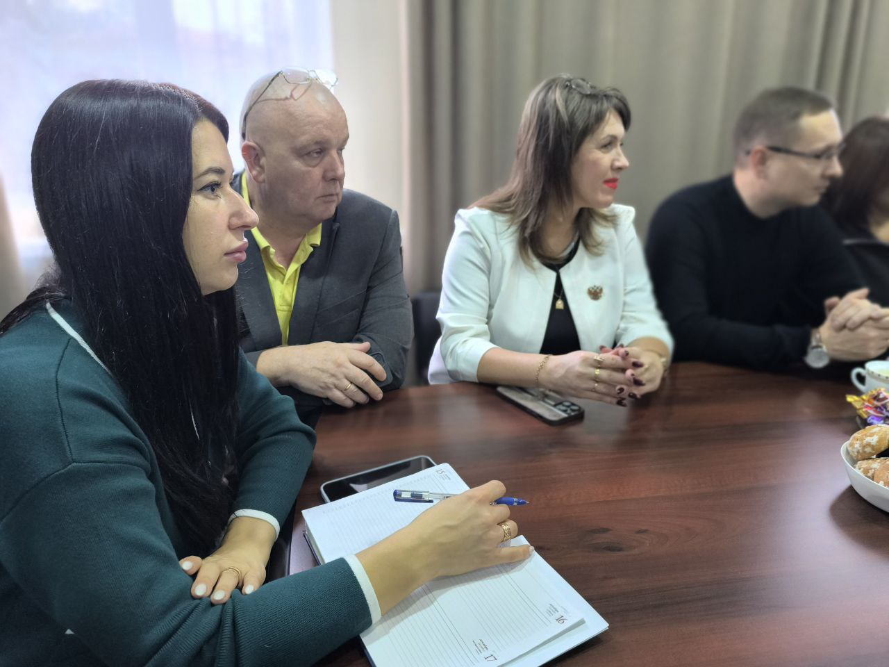 Александр Трудоношин: С дружеским визитом на территории Акимовского округа сегодня пребывает делегация города Инкермана, внутригородского муниципального образования города Севастополя (Республика Крым) Александр Трудоношин: С дружеским визитом на территории Акимовского округа сегодня пребывает делегация города Инкермана, внутригородского муниципального образования города Севастополя (Республика Крым)