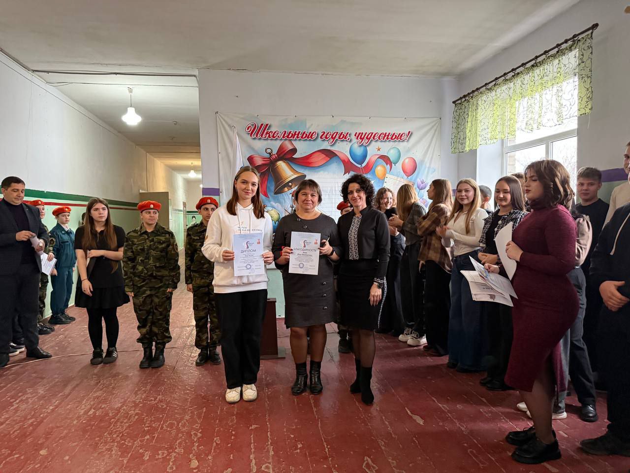 Подведение итогов конкурсов, организованных Томской областной детско-юношеской библиотекой Подведение итогов конкурсов, организованных Томской областной детско-юношеской библиотекой