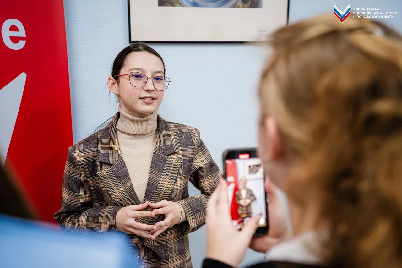 Интенсив по ораторскому искусству: развитие навыков публичных выступлений Интенсив по ораторскому искусству: развитие навыков публичных выступлений