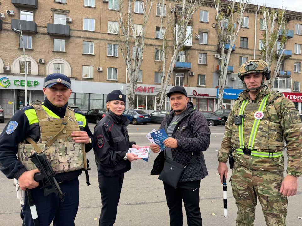В целях повышения безопасности дорожного движения и профилактики дорожно-транспортных происшествий сотрудники Госавтоинспекции совместно с инспекторами 219 военной автомобильной инспекции (территориальной) провели...