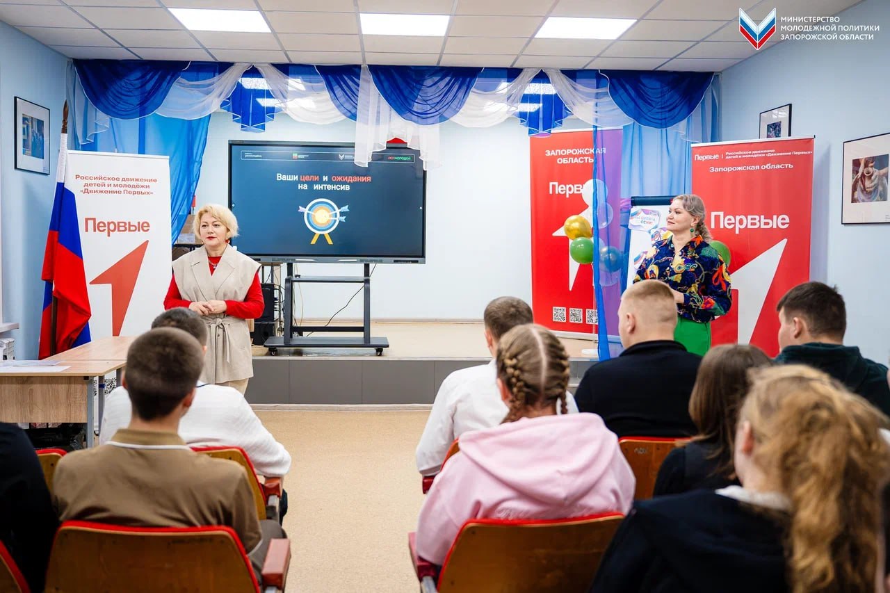 Интенсив по ораторскому искусству: развитие навыков публичных выступлений Интенсив по ораторскому искусству: развитие навыков публичных выступлений