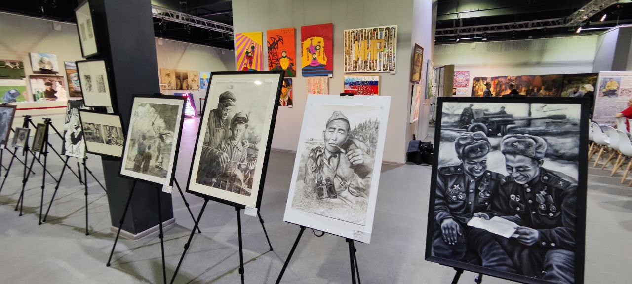 Представители Министерства культуры Запорожской области приняли участие в торжественном открытии Международной выставки-конкурса Представители Министерства культуры Запорожской области приняли участие в торжественном открытии Международной выставки-конкурса