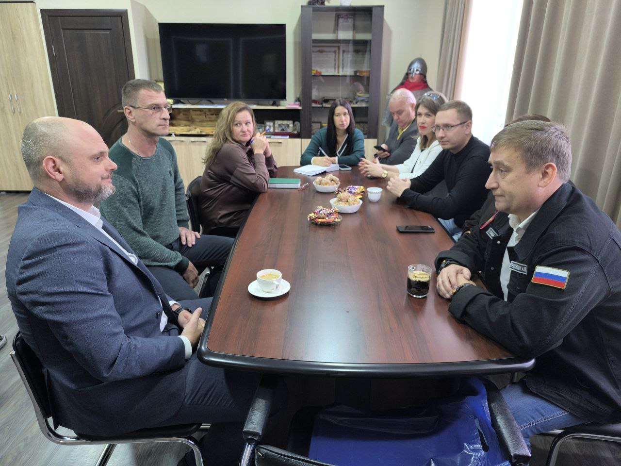 Александр Трудоношин: С дружеским визитом на территории Акимовского округа сегодня пребывает делегация города Инкермана, внутригородского муниципального образования города Севастополя (Республика Крым) Александр Трудоношин: С дружеским визитом на территории Акимовского округа сегодня пребывает делегация города Инкермана, внутригородского муниципального образования города Севастополя (Республика Крым)