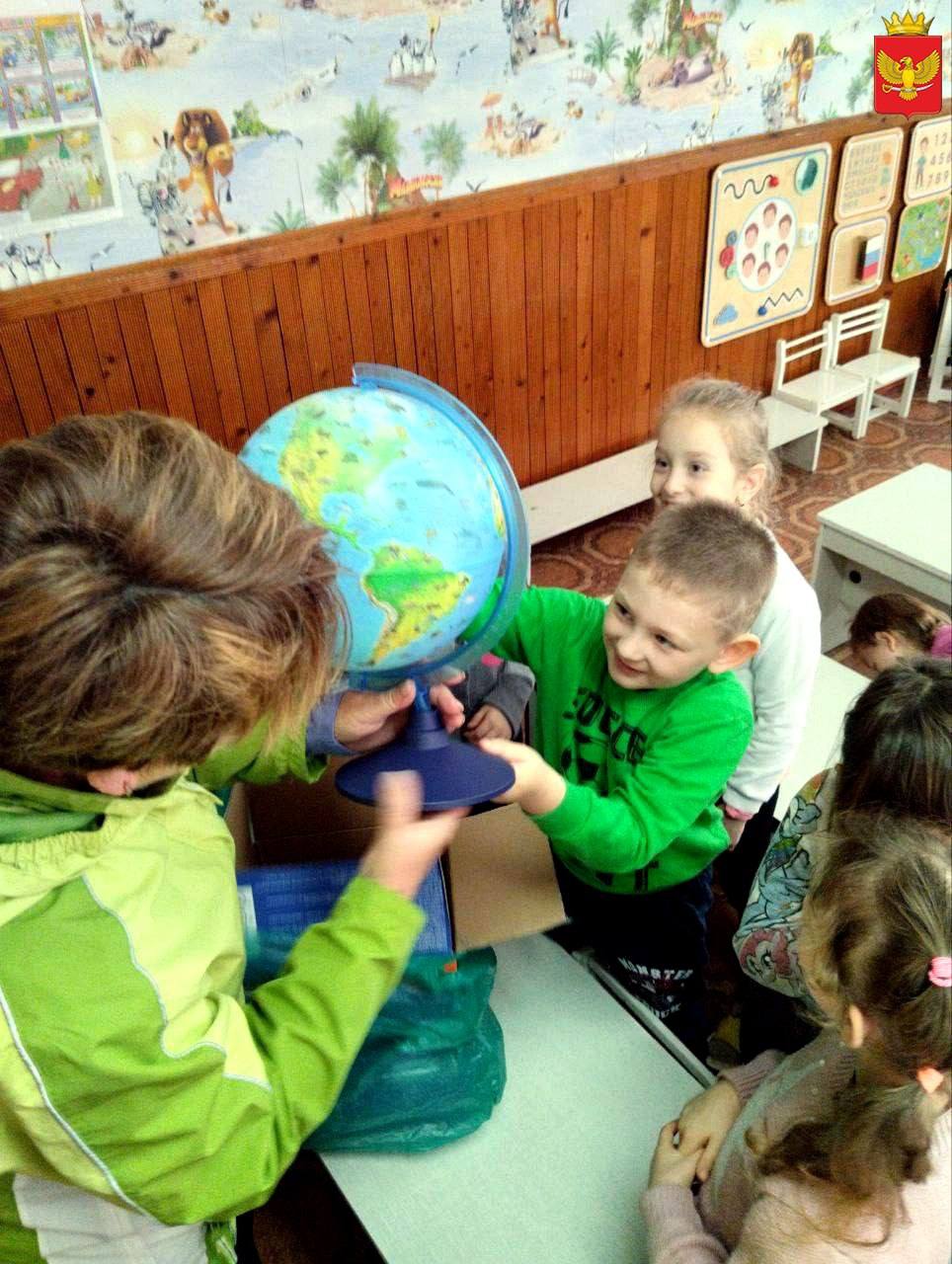 Настоящий День доброты в честь одноимённого праздника устроила для ребят детсада "Теремок" села Инзовка заведующая местным сельским клубом Вероника Вапирова Настоящий День доброты в честь одноимённого праздника устроила для ребят детсада "Теремок" села Инзовка заведующая местным сельским клубом Вероника Вапирова