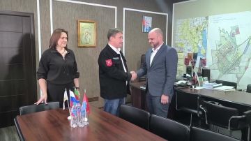  :            ,      ( )