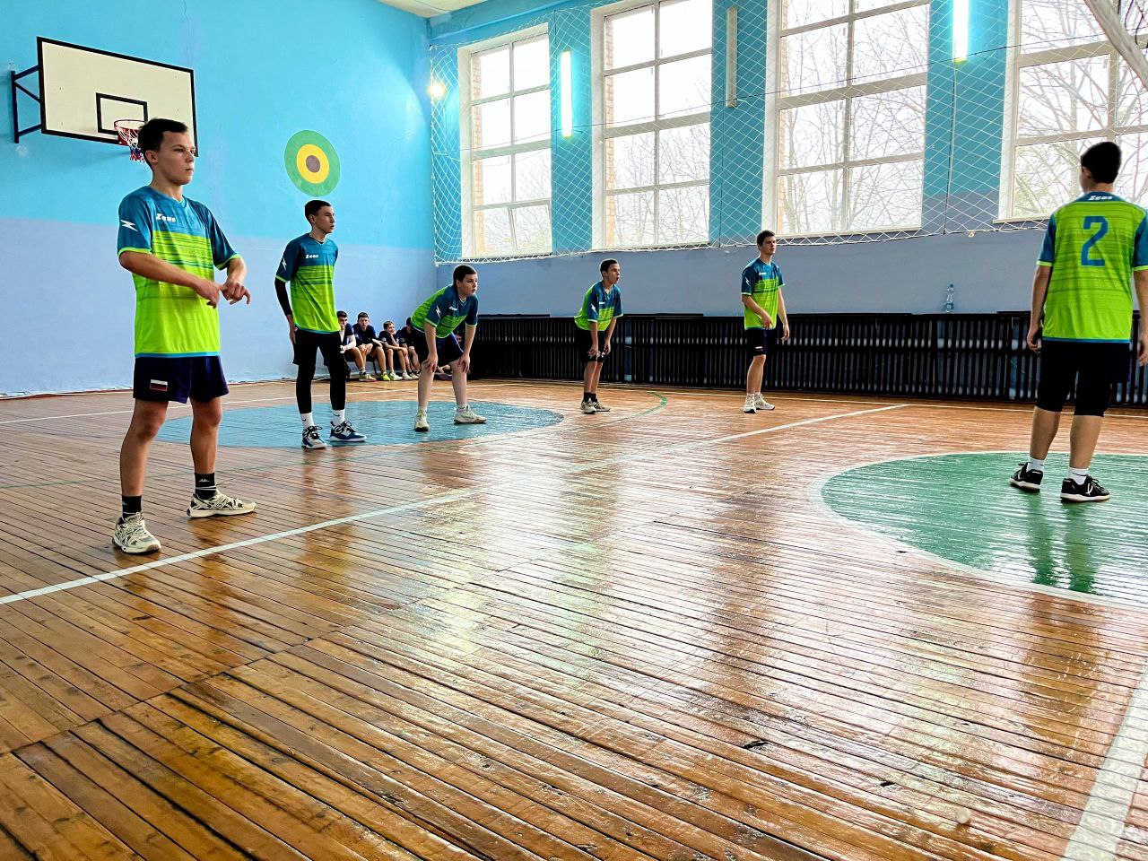 19 ноября состоялся второй групповой этап соревнований по волейболу среди юношей – учащихся образовательных учреждений Приморского муниципального округа 19 ноября состоялся второй групповой этап соревнований по волейболу среди юношей – учащихся образовательных учреждений Приморского муниципального округа