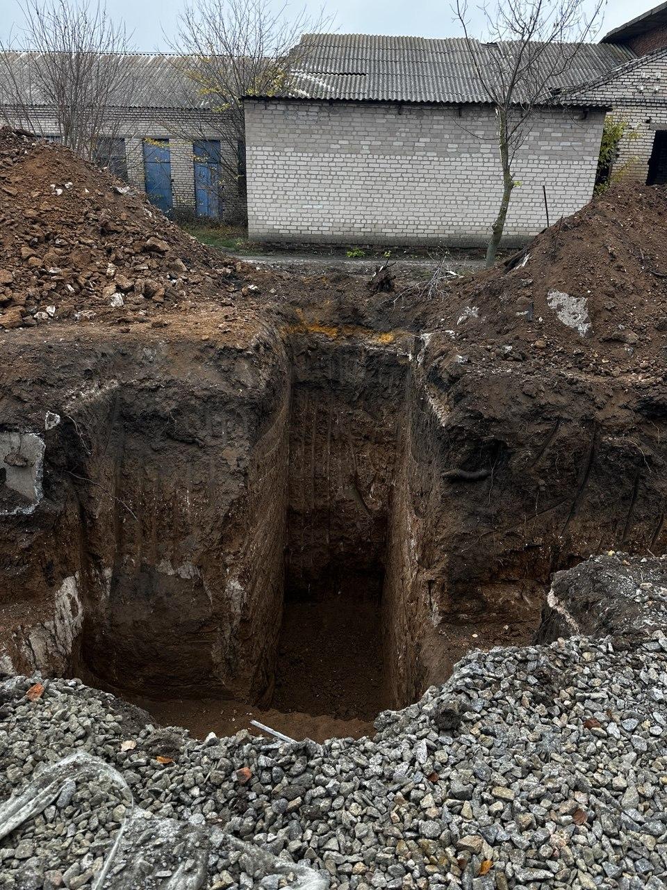 В Новониколаевке шефы из Севастополя завершили земляные работы под водопровод и теплосеть к блочно-модульной котельной В Новониколаевке шефы из Севастополя завершили земляные работы под водопровод и теплосеть к блочно-модульной котельной