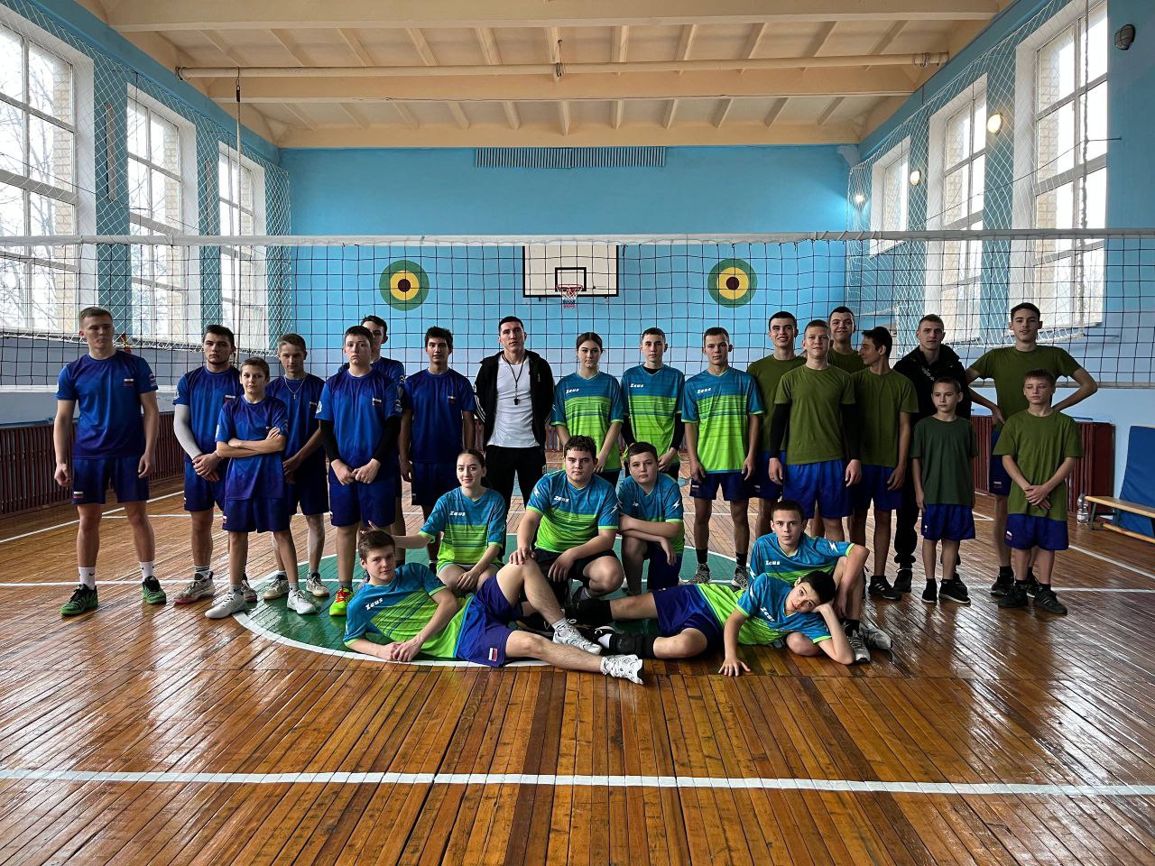 19 ноября состоялся второй групповой этап соревнований по волейболу среди юношей – учащихся образовательных учреждений Приморского муниципального округа 19 ноября состоялся второй групповой этап соревнований по волейболу среди юношей – учащихся образовательных учреждений Приморского муниципального округа
