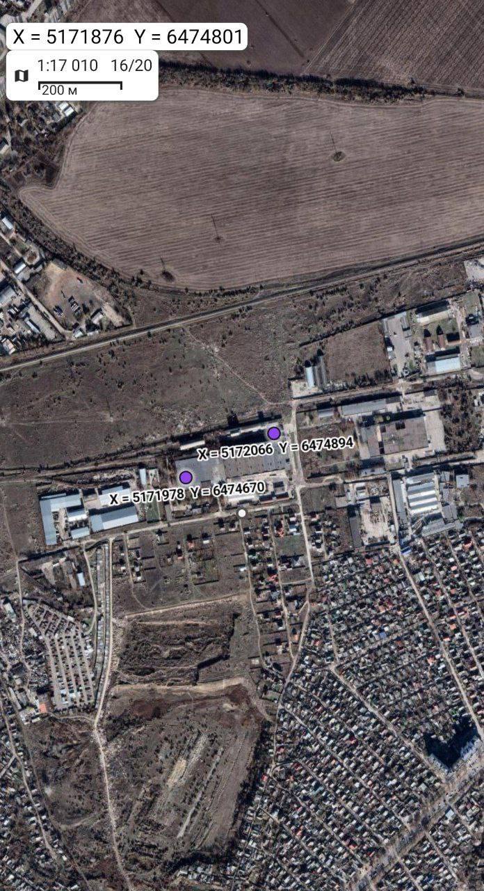 Кадры поражения артиллеристами 18 ОА ГрВ "Днепр" объектов ВСУ на территории промзоны в поселке Антоновка Кадры поражения артиллеристами 18 ОА ГрВ "Днепр" объектов ВСУ на территории промзоны в поселке Антоновка