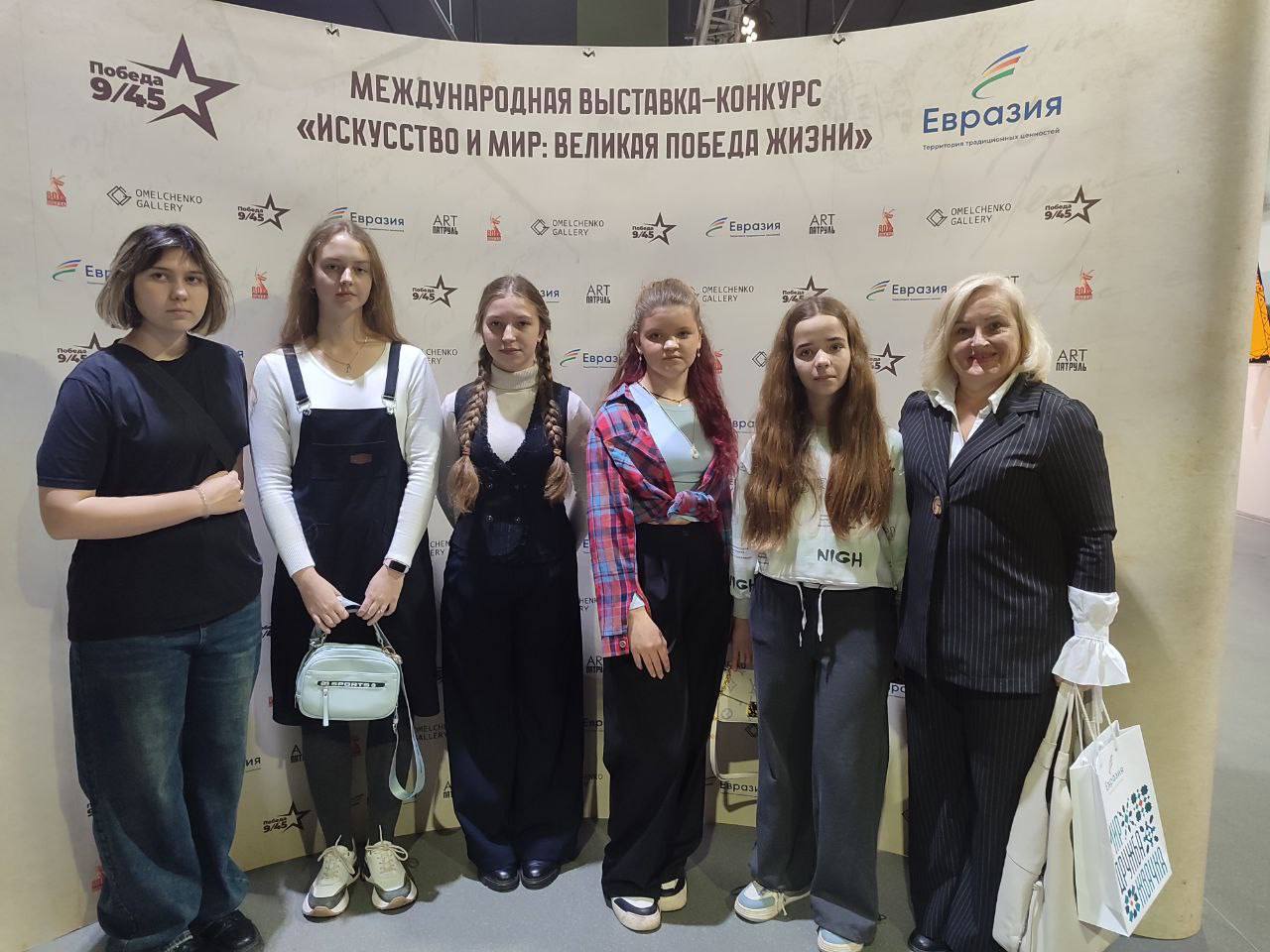 Искусство, объединяющее поколения! Искусство, объединяющее поколения!