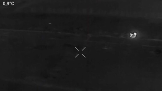 Расчеты 152-мм орудий «Гиацинт-Б» группировки войск «Восток» в День ракетных войск и артиллерии нанесли серию точных ударов по позициям противника, уничтожив несколько опорных пунктов ВСУ и обеспечив продвижение штурмовиков...