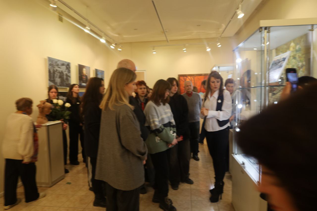 Алевтина Анатольевна Криванова из Бердянска представила межрегиональный проект «И помнит мир спасённый» в Великом Новгороде! Алевтина Анатольевна Криванова из Бердянска представила межрегиональный проект «И помнит мир спасённый» в Великом Новгороде!