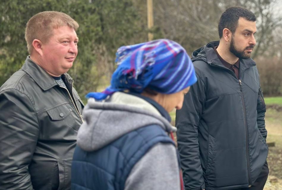 Администрация и Фонд капремонта ответили на вопросы жителей на местах Администрация и Фонд капремонта ответили на вопросы жителей на местах