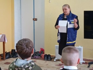 В Весёловском районе прошла лекция для школьников «Права и обязанности ребёнка»