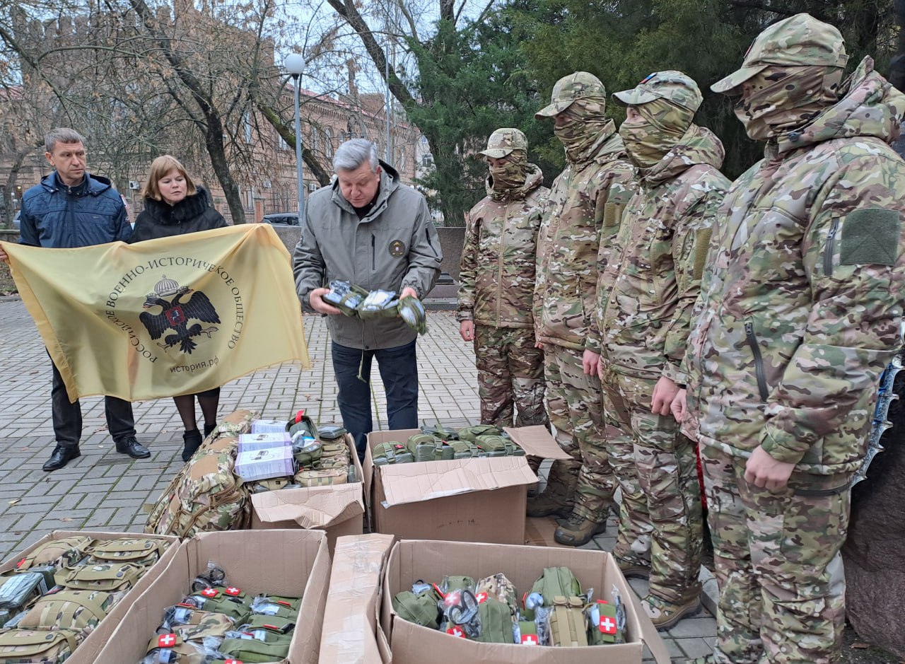 Военно-историческое общество передало для военных на линии боевого соприкосновения в Запорожской области партию аптечек Военно-историческое общество передало для военных на линии боевого соприкосновения в Запорожской области партию аптечек
