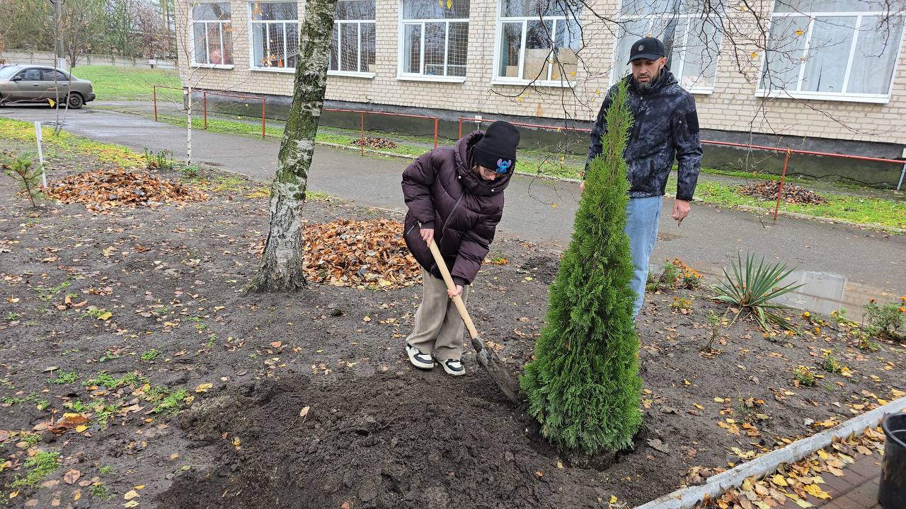 Дагестан подарил частичку красоты подшефному Михайловскому округу Запорожской области Дагестан подарил частичку красоты подшефному Михайловскому округу Запорожской области