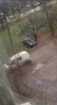 ТЦК попытались задержать молодого мужчину, в ходе чего порвали ему куртку