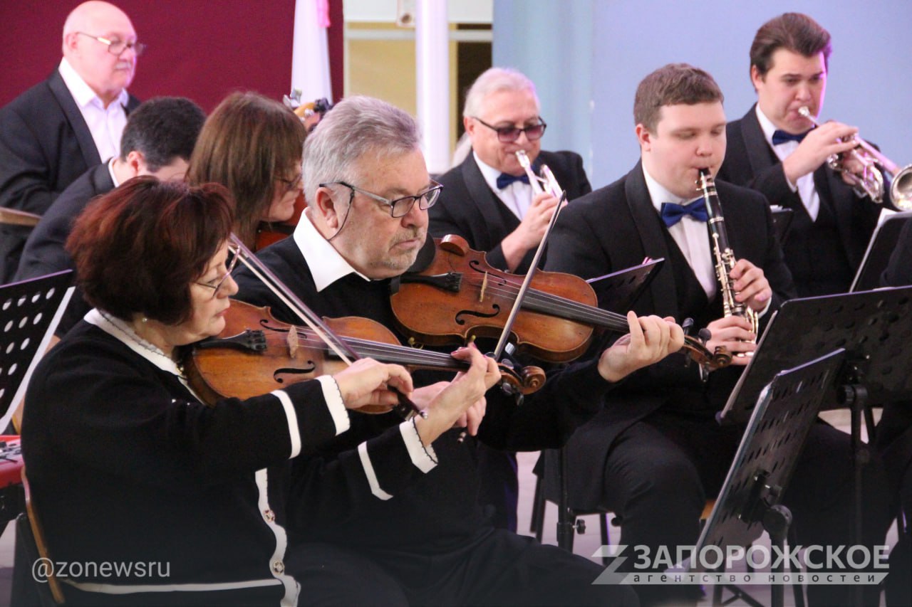 В Мелитополе прошел музыкальный час для детей-инвалидов В Мелитополе прошел музыкальный час для детей-инвалидов