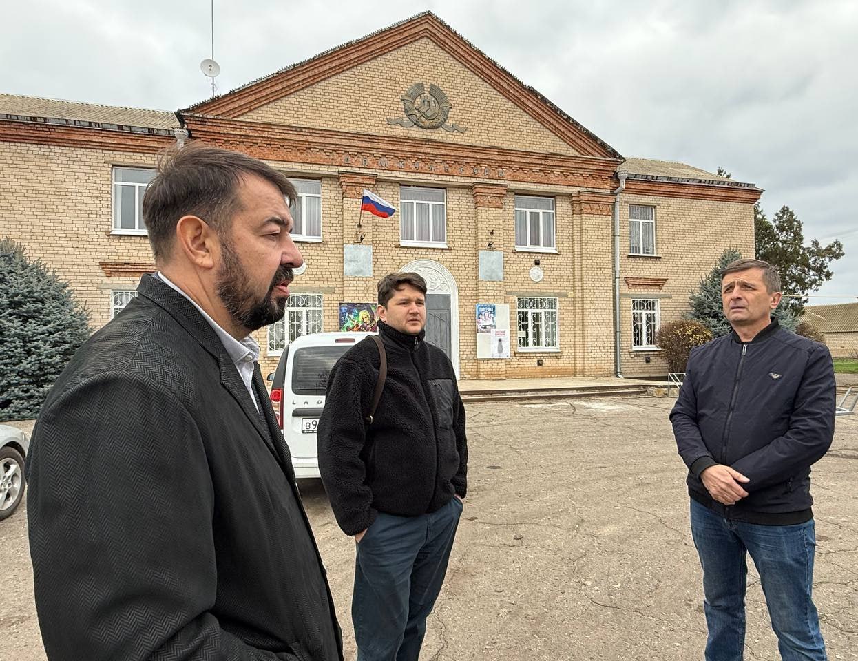 Обсуждена реконструкция площади Дома культуры в Новгородковке Обсуждена реконструкция площади Дома культуры в Новгородковке