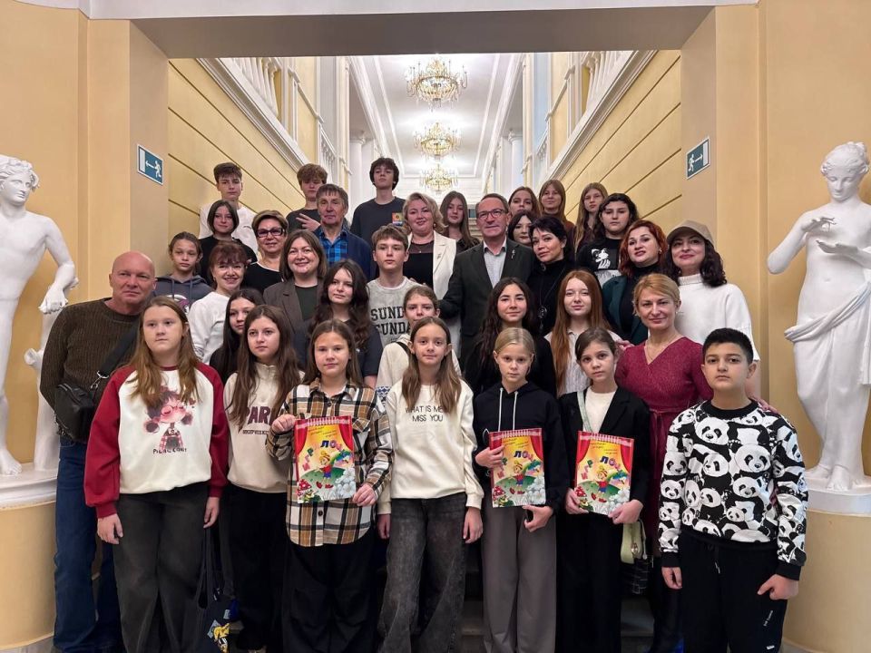 Культурный мост: Талантливые дети Акимовского округа посетили Ярославль! Культурный мост: Талантливые дети Акимовского округа посетили Ярославль!