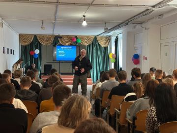 Интенсив по оказанию гуманитарной помощи прошел для учеников Черниговской школы