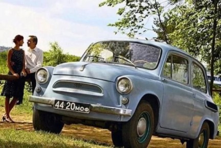 Юлия Витязева: 22 ноября 1960 года в СССР сошла с конвейера первая партия автомобилей «Запорожец»